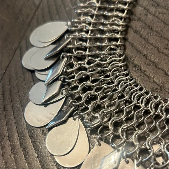 Silver Chain Link Necklace - Picture 2 of 4